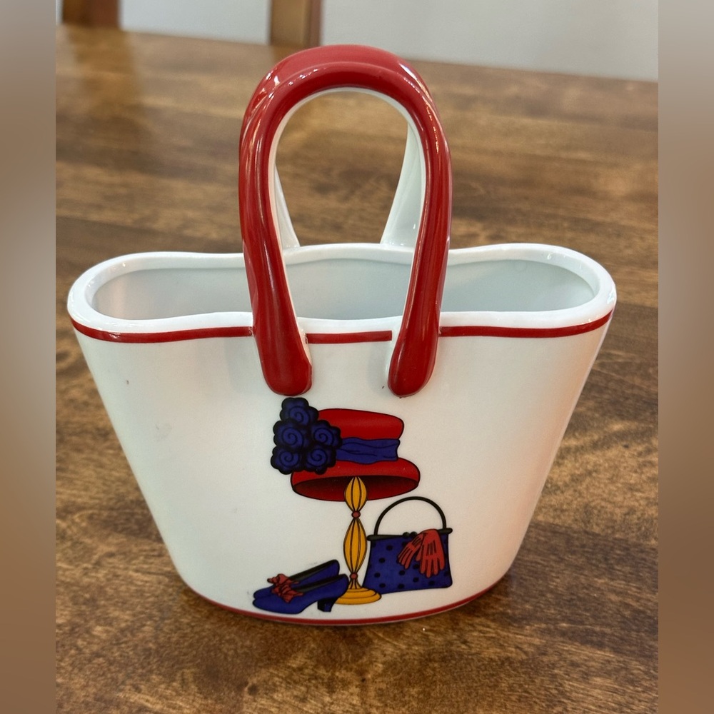 Red Hat Society ceramic purse vase.